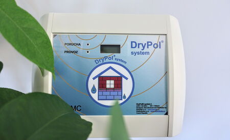 How to dry wet masonry? By electroosmosis