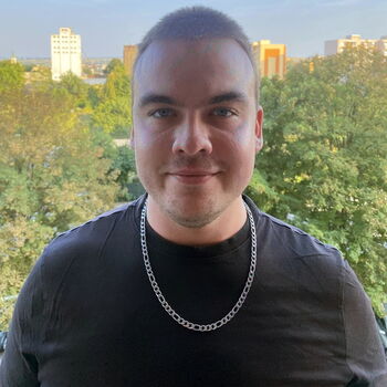 Tomáš Petko | Kontakte