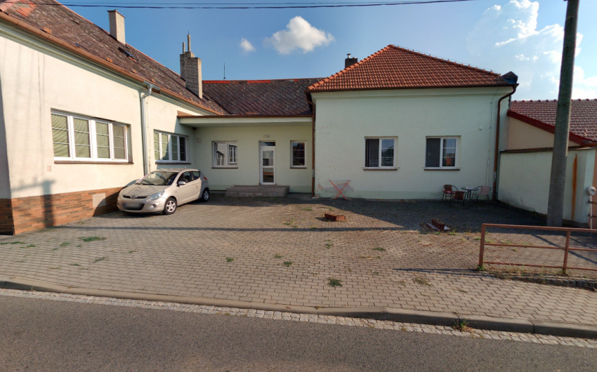Izolace proti vzlínající vlhkosti v domě pro seniory
