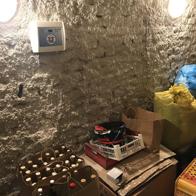 Dehumidification of masonry in the basement of a family house