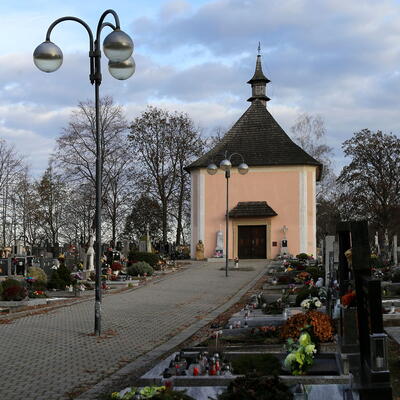 Isolierung und Trocknung der feuchten Wände der St. Barbara-Kapelle in Žeravice