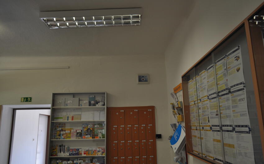 Restoration of masonry at the Czech Post office by electro-osmosis - #1