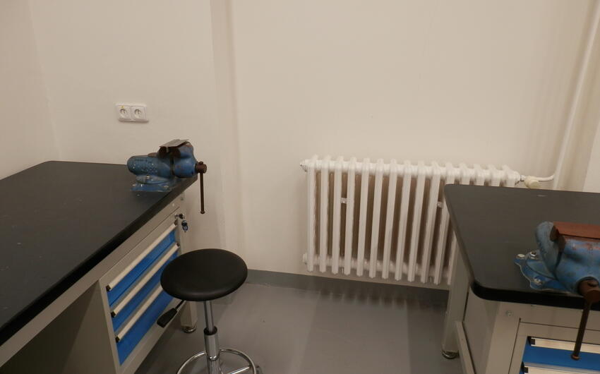 Renovation of primary school with Drypol moisture removal device - #4