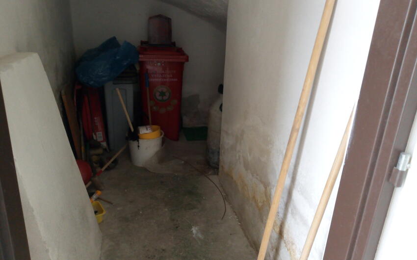 Application of active electroosmosis to dehumidify elementary and kindergarten - #2