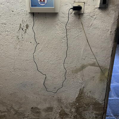 A Kladno ci occupiamo della deumidificazione della muratura nel seminterrato di una casa unifamiliare.