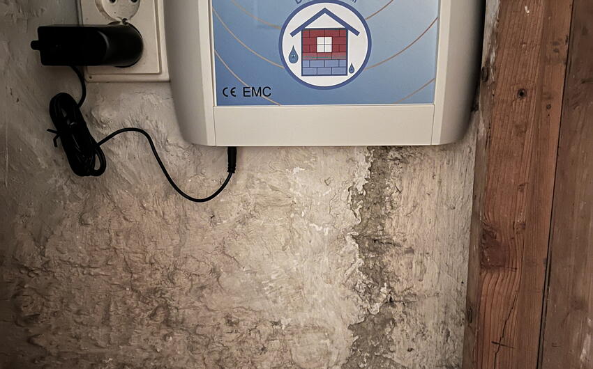 Stiamo deumidificando una casa unifamiliare ristrutturata ad Aš.