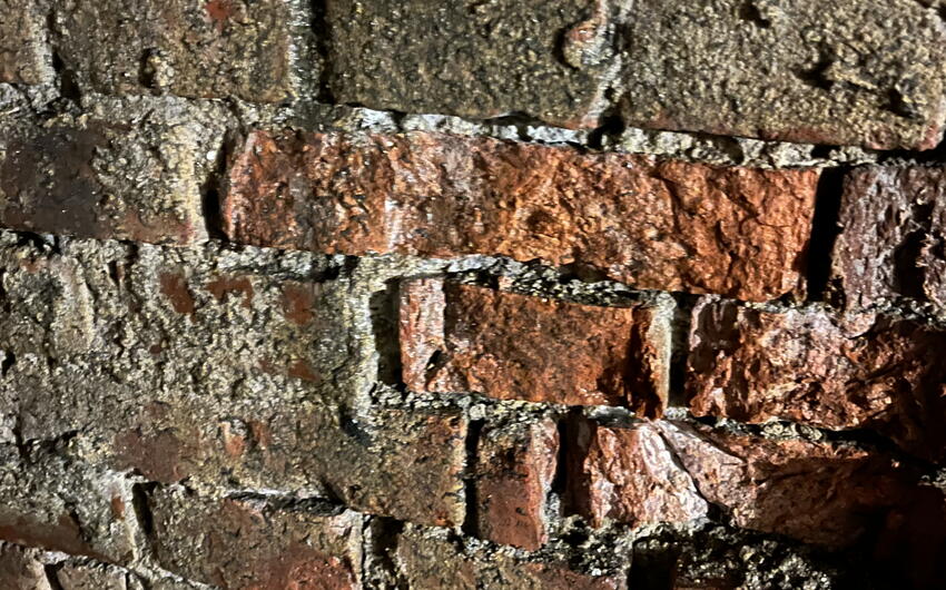 Stiamo asciugando l'intero seminterrato di un condominio a schiera a Cheb - #4