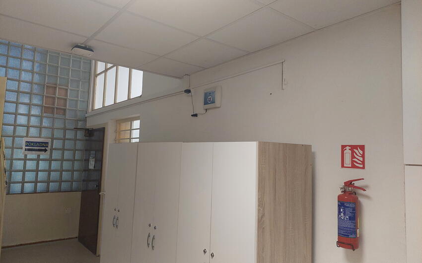 Presso l'ospedale di Litomyšl stiamo asciugando l'edificio d'ingresso ai locali - #2