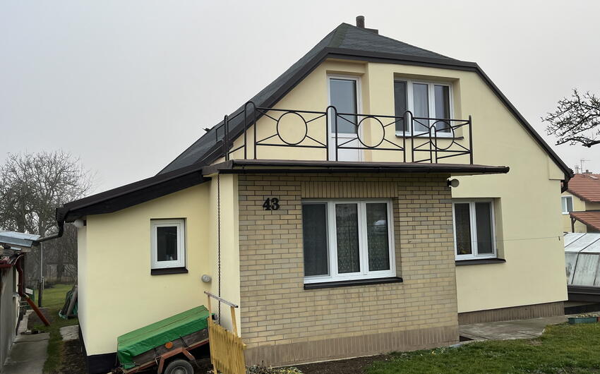 Asciughiamo il piano terra di una casa a Kozinec - #1