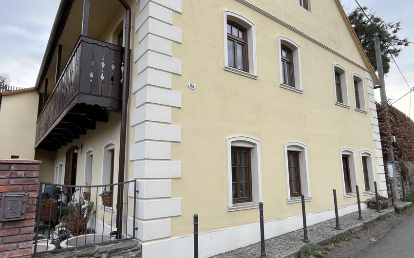 Wir lassen ein Ferienhaus an einem Hang in Nezdice im Böhmerwald trocknen - #1