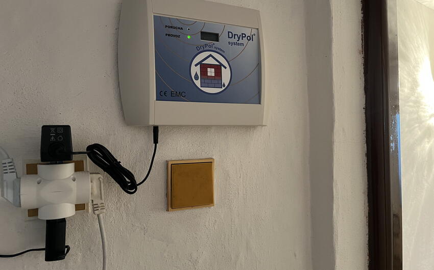 We are drying out the second house in Svojšice near Sušice