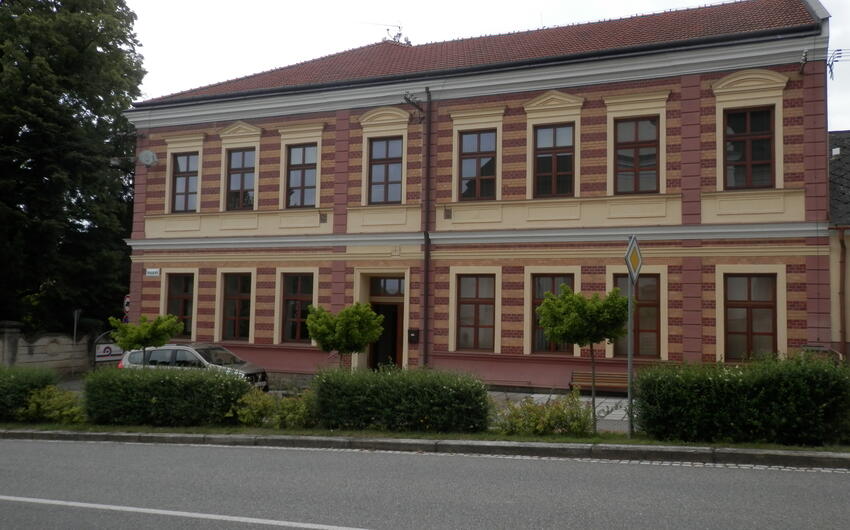 Budova Československého kulturního centra Buchlovice