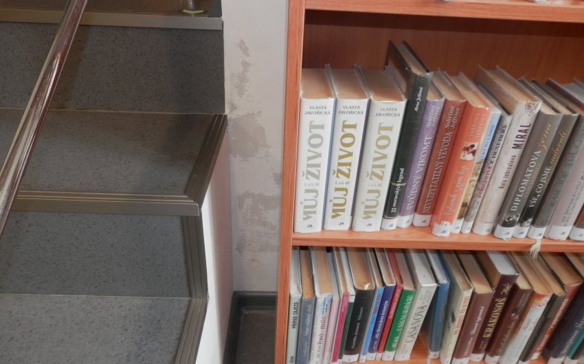 Trocknung feuchter Wände durch Elektroosmose im Gebäude der Bibliothek und Musikschule Dubňany - #3