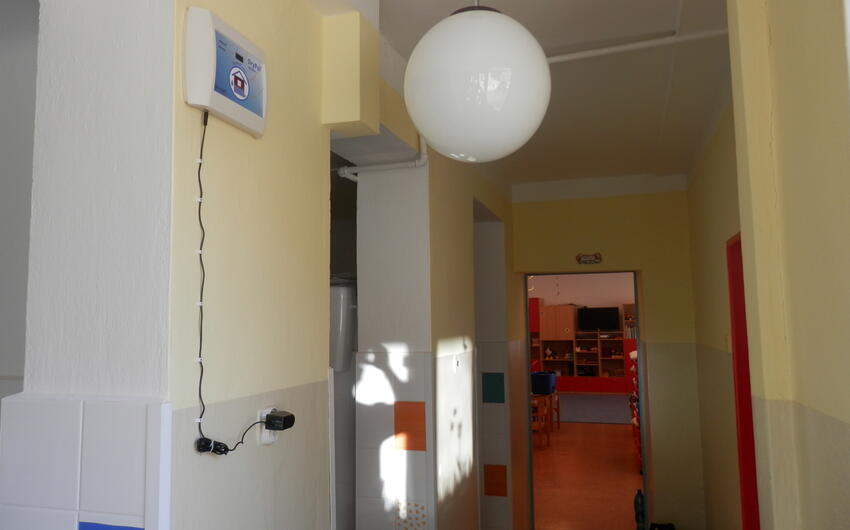Dehumidification of masonry with a Drypol masonry dryer in a kindergarten - #1