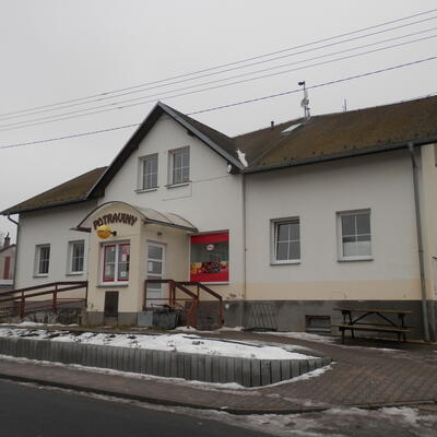 Asciugatura e isolamento degli appartamenti mediante elettroosmosi senza fili nel villaggio di Krasíkov