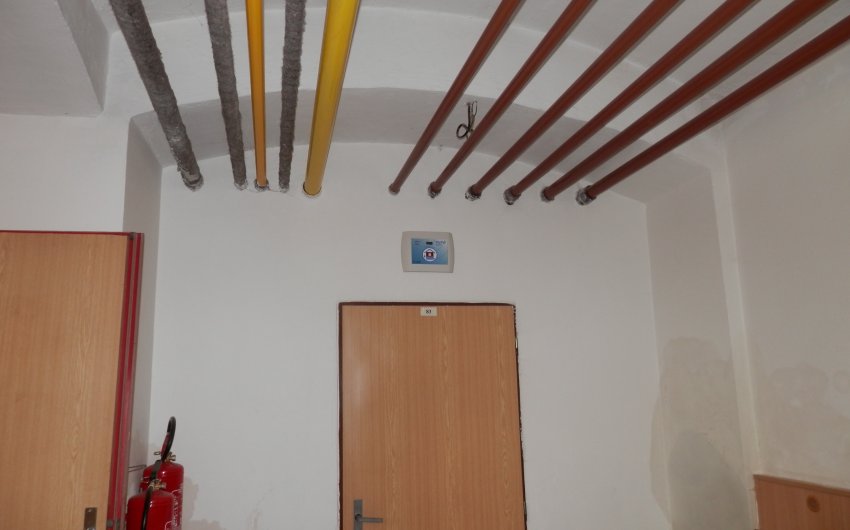 Dehumidification by electroosmosis in the ground floors of the gymnasium - #4